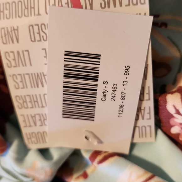 Lularoe Small Carly bundle - Picture 3 of 3